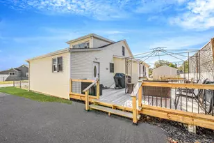 267 Dogwood Rd W, Mastic Beach, NY 11951 - Photo 5