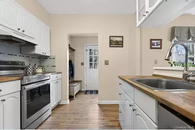 66 Cocks Lane, Locust Valley, NY 11560 - Photo 13