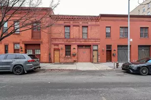 304 Waverly Ave, Brooklyn, NY 11205 - Photo 3