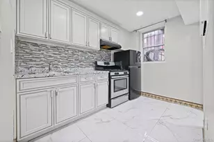 155-17 65th Ave, Flushing, NY 11367 - Photo 9