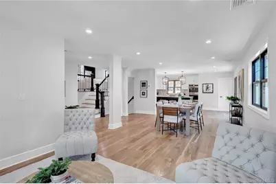 105 Radcliff Avenue, Port Washington, NY 11050 - Photo 11