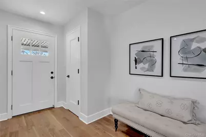 105 Radcliff Avenue, Port Washington, NY 11050 - Photo 7