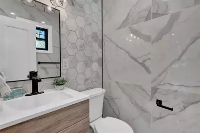 105 Radcliff Avenue, Port Washington, NY 11050 - Photo 19