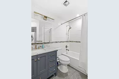 61-20 71 Avenue, Ridgewood, NY 11385 - Photo 9