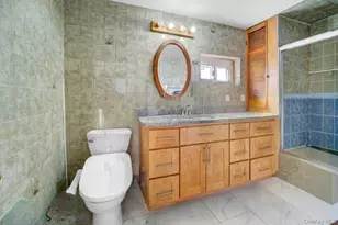 40-12 166th St, Flushing, NY 11358 - Photo 13