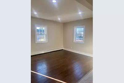 1026 Glen Cove Avenue, Glen Head, NY 11545 - Photo 13