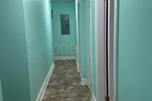 187-40 Hilburn Ave, Saint Albans, NY 11412 - Photo 11