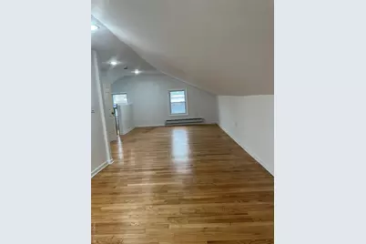 18740 Hilburn Avenue, Saint Albans, NY 11412 - Photo 19