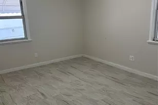 187-40 Hilburn Ave, Saint Albans, NY 11412 - Photo 7