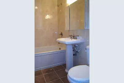 12 Granada Crescent #12-1, White Plains, NY 10603 - Photo 9