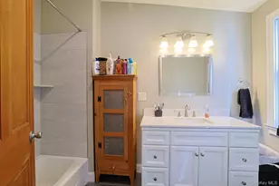 1666 Main St, Pleasant Valley, NY 12569 - Photo 17