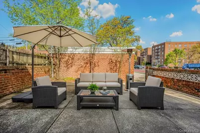 8459 Goldington Court, Middle Village, NY 11379 - Photo 25