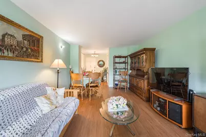 85-15 Main Street #3E, Briarwood, NY 11435 - Photo 5