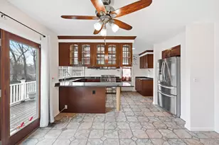 186 Violet Ave, Poughkeepsie, NY 12601 - Photo 11