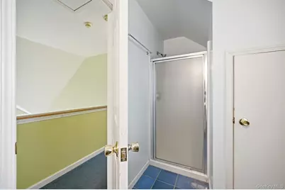 186 Violet Avenue, Poughkeepsie, NY 12601 - Photo 41