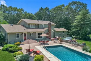 3 Melrose Ct, Dix Hills, NY 11746 - Photo 35