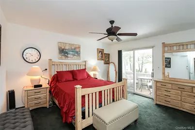55 Kristin Lane, Hauppauge, NY 11788 - Photo 23