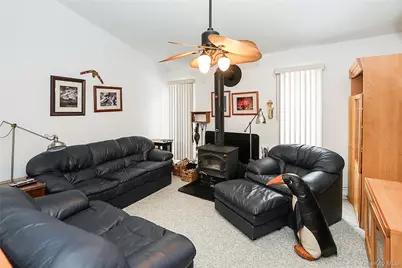 55 Kristin Lane, Hauppauge, NY 11788 - Photo 21