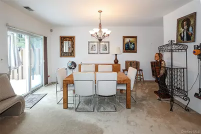 55 Kristin Lane, Hauppauge, NY 11788 - Photo 11