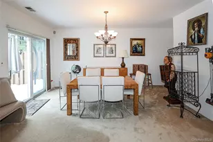 55 Kristin Ln, Hauppauge, NY 11788 - Photo 11