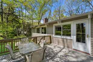 6 Split Oak Dr, East Norwich, NY 11732 - Photo 29