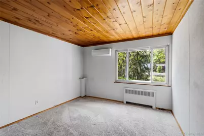6 Split Oak Drive, East Norwich, NY 11732 - Photo 19