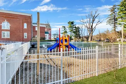 21 Arbor Way #21, Peekskill, NY 10566 - Photo 25