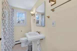 19 Cayuga Dr, Wappingers Falls, NY 12590 - Photo 21