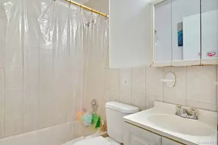 128 Magnolia Dr, Mastic Beach, NY 11951 - Photo 7
