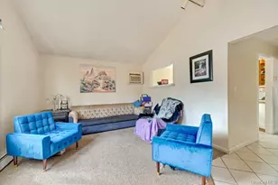 128 Magnolia Dr, Mastic Beach, NY 11951 - Photo 5