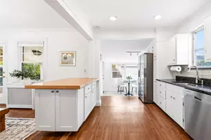 138 Hillcrest Ave, Manhasset, NY 11030 - Photo 19