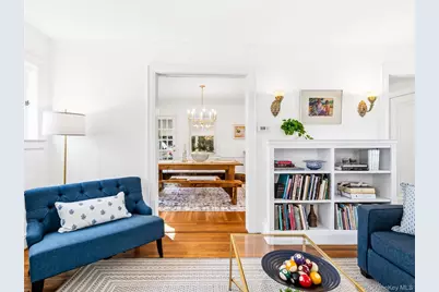 138 Hillcrest Avenue, Manhasset, NY 11030 - Photo 15