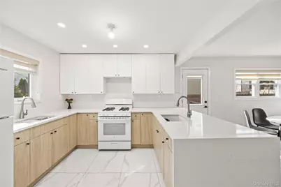10 Sneden Court, Spring Valley, NY 10977 - Photo 15