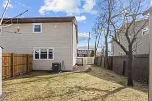 10 Sneden Ct, Spring Valley, NY 10977 - Photo 37