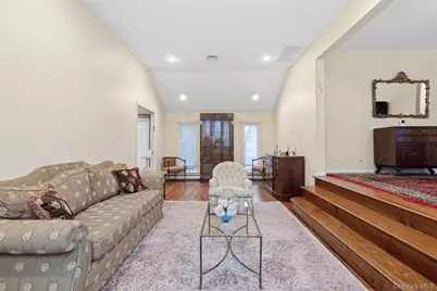 15 Hershel Terrace, Monsey, NY 10952 - Photo 9