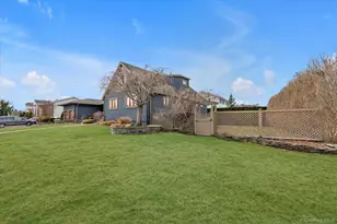 301 Cameo Dr, Massapequa, NY 11758 - Photo 3