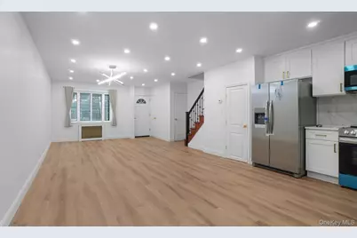 3031 Edson Avenue, Bronx, NY 10469 - Photo 9