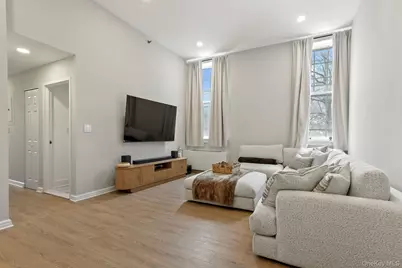 5108 Villa At The, Peekskill, NY 10566 - Photo 3
