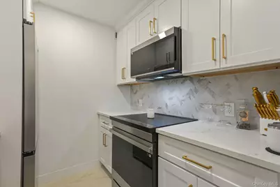 5108 Villa At The, Peekskill, NY 10566 - Photo 11