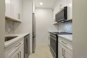 5108 Villa At The, Peekskill, NY 10566 - Photo 5