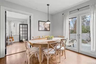 35 Wildwood Road, New Rochelle, NY 10804 - Photo 7