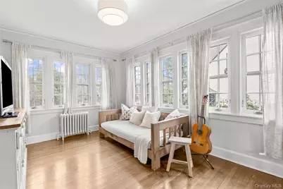 35 Wildwood Road, New Rochelle, NY 10804 - Photo 13