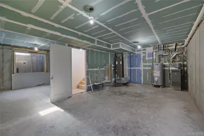 27 Ellish Parkway #103, Spring Valley, NY 10977 - Photo 19