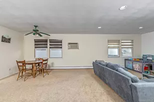 39 Frost Valley Dr, Patchogue, NY 11772 - Photo 11