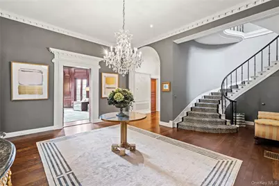 393 Oyster Bay Road, Mill Neck, NY 11765 - Photo 7