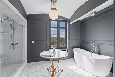 393 Oyster Bay Road, Mill Neck, NY 11765 - Photo 23