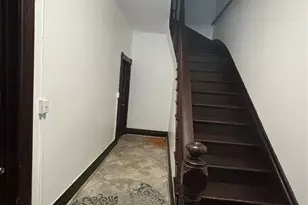 135 5th Ave, Troy, NY 12180 - Photo 3