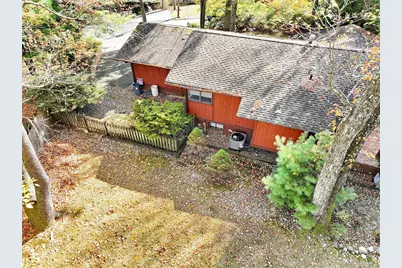 13 Lomond Avenue, Chestnut Ridge, NY 10977 - Photo 5