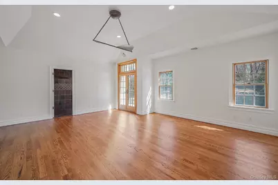 368 Main Street, Setauket, NY 11733 - Photo 21