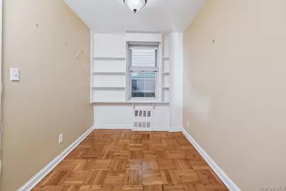 1 Oakridge Place #1G, Eastchester, NY 10709 - Photo 9